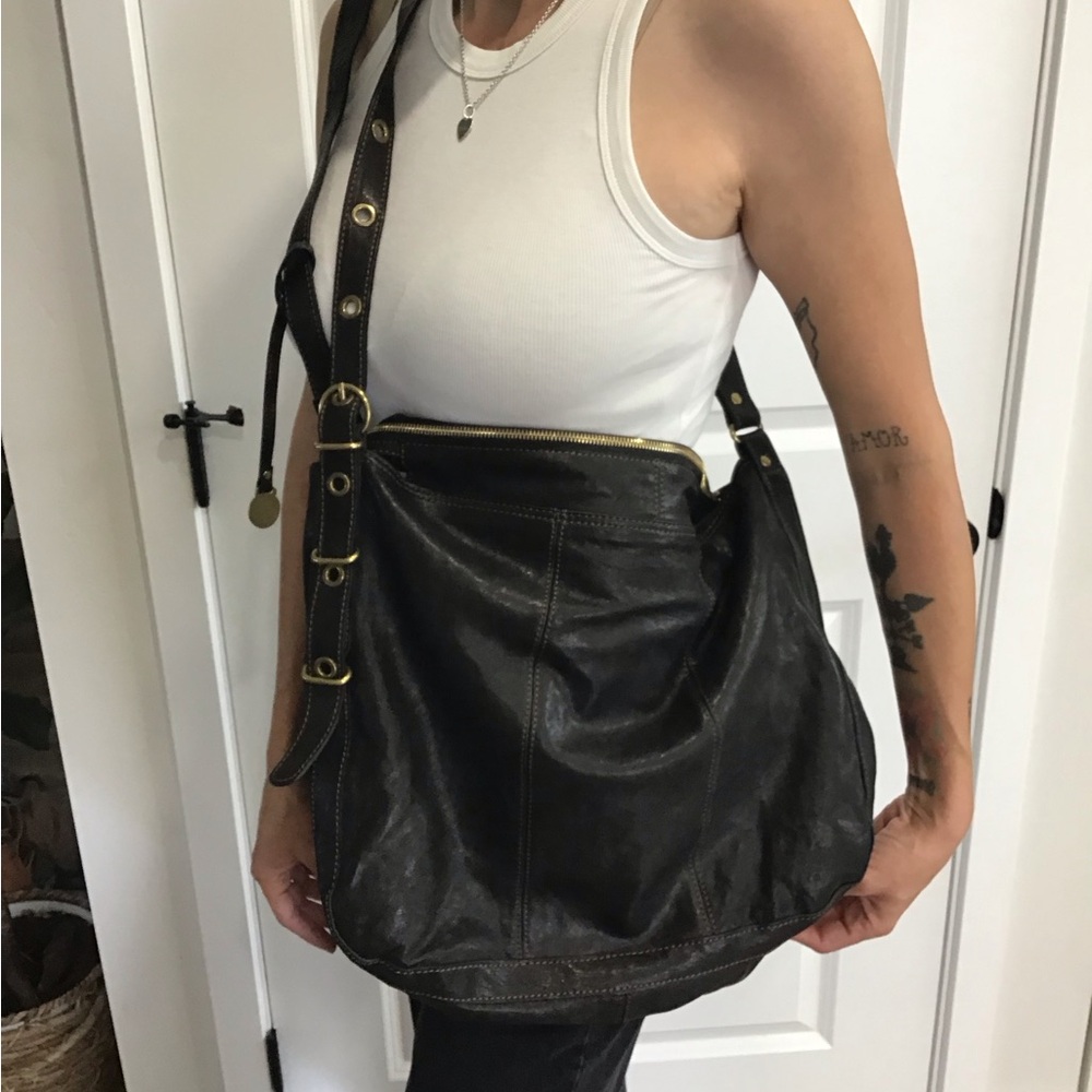 Elegant Black Leather Shoulder Bag rabeanco
